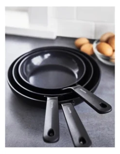 Greenpan SmartShape 20/28cm 2pc Frypan Set Black 12 Greenpan SmartShape 20/28cm 2pc Frypan Set Black -Greenpan Shop 779233510 4 720x928