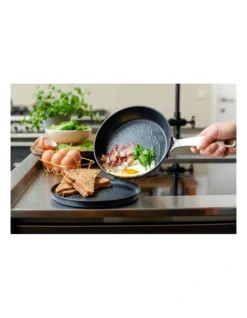 Greenpan Copenhagen 20cm Open Frypan Black -Greenpan Shop 789960340 5 720x928