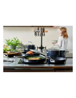 Greenpan Copenhagen 24cm/4.95L Covered Casserole Black -Greenpan Shop 789960880 3 720x928