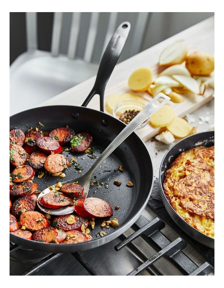 Greenpan Venice Pro Noir 2pc Frypan Set 20/26cm In Stainless Steel 5 Greenpan Venice Pro Noir 2pc Frypan Set 20/26cm In Stainless Steel - Image 3