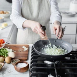 Valencia Pro<br> FRYING PAN, DARK GREY - 28CM -Greenpan Shop CC002453 001 Valencia Pro FRYING PAN DARK GREY 28CM 5 77948024 ccd1 4093 b808 4c2ab77639e4