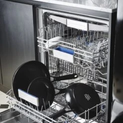 Smartshape<br> FRYING PAN, BLACK - 24CM -Greenpan Shop CC003412 001 Smartshape FRYING PAN BLACK 24CM 7 26dfefa8 460f 4525 9c9e 67e3a665d55f