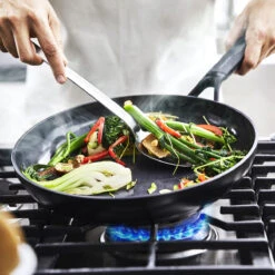 Smartshape<br> FRYING PAN, BLACK - 28CM -Greenpan Shop CC003413 001 Smartshape FRYING PAN BLACK 28CM 4 136a23a4 15e7 46b8 9105 a4de24deed0c