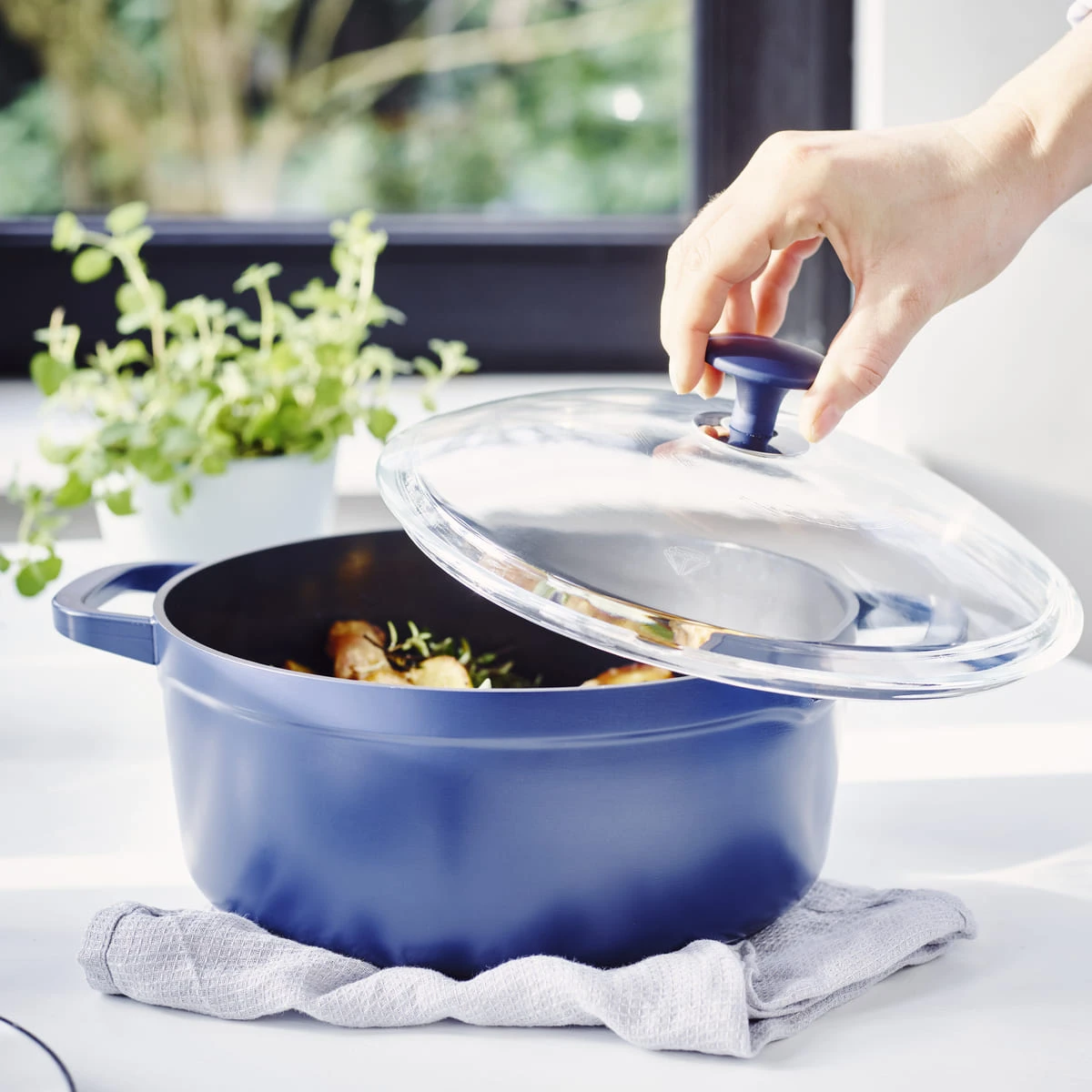 Blue Diamond<br> Dutch Oven, 26cm 5 Blue Diamond<br> Dutch Oven, 26cm - Image 3