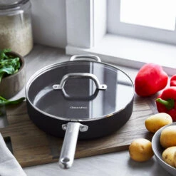 Omega<br> SKILLET WITH LID, BLACK - 28CM -Greenpan Shop CC006543 001 Omega SKILLET WITH LID BLACK 28CM 4 342d65b6 182f 4957 81ac 79c9836fd791