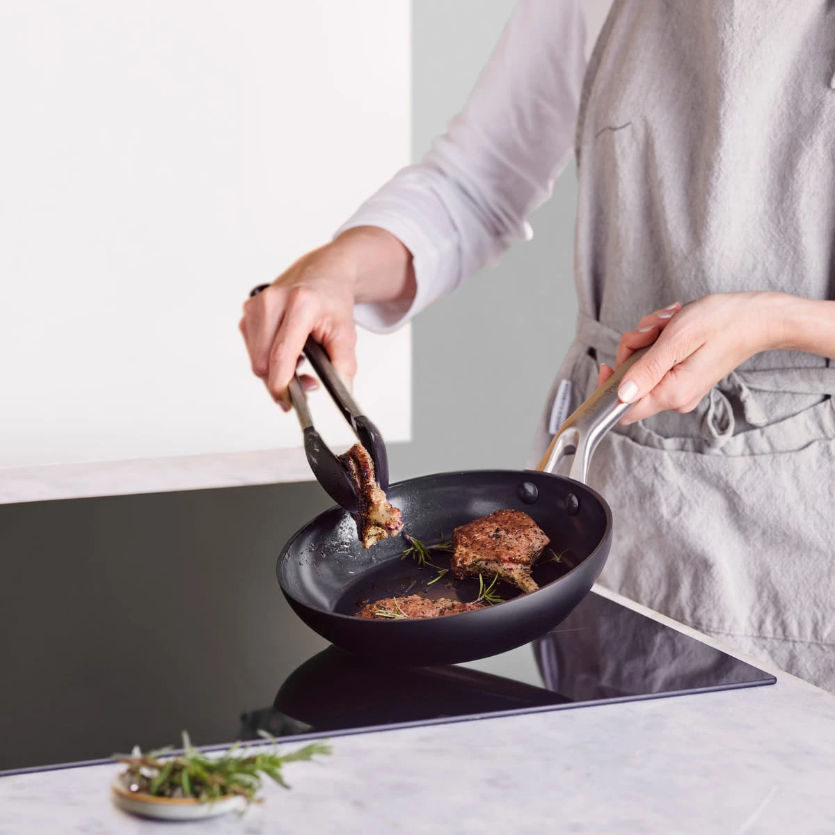 Omega<br> 3pc Cookware Sets, Black - 20, 24 & 28cm 13 Omega<br> 3pc Cookware Sets, Black - 20, 24 & 28cm - Image 11