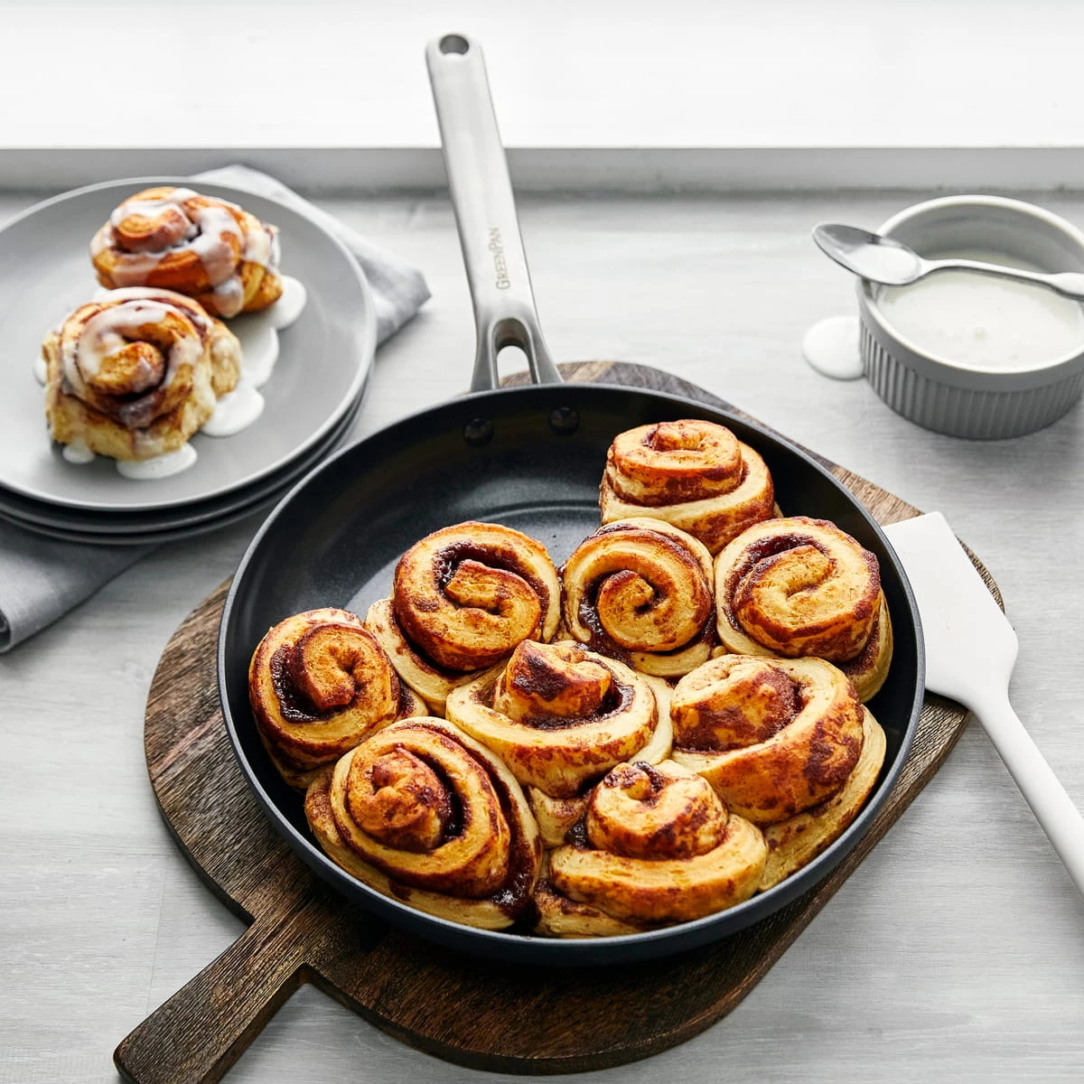 Omega<br> 3pc Cookware Sets, Black - 20, 24 & 28cm 10 Omega<br> 3pc Cookware Sets, Black - 20, 24 & 28cm - Image 8