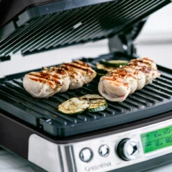 Contact Grill <br> Black -Greenpan Shop CC006848 001 Contact Grill Contact Grill Black Contact 6 d9d8bed4 e96b 4f48 8c0f 1903976d5cc7