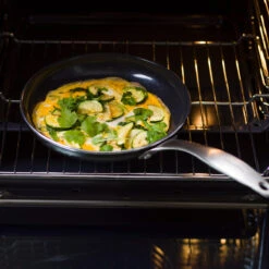 Royal<br> Frying Pan, Black - 24cm 9 Royal<br> Frying Pan, Black - 24cm -Greenpan Shop CC007264 016 Royal GreenPan Royal frying pan black 24cm 3 3a2f371c b50c 429b 9ccc f818906a1882