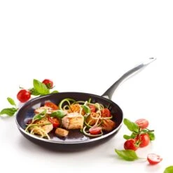 Royal<br> Frying Pan Black - 30cm -Greenpan Shop CC007266 016 Royal ROYAL FRYING PAN BLACK 30CM 5 4e9f4e68 8eb2 4d72 92d1 ed0a21c5461e