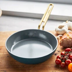 Stanley Tucci™<br> Ceramic Non-Stick 20CM Frypan | Venetian Teal -Greenpan Shop CC007793 102 Tucci Stanley Tucci Ceramic Non Stick 20cm Frypan Venetian Teal 4 43956570 03d2 4b27 befe 418a417630e5