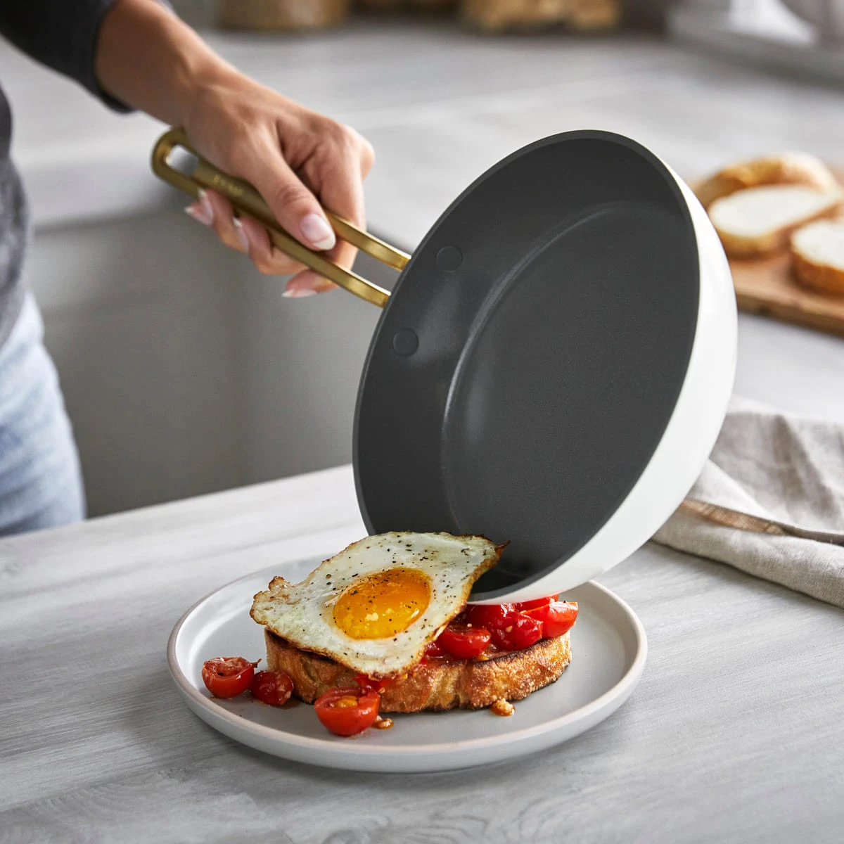Stanley Tucci™<br> Ceramic Non-Stick 20CM Frypan | Carrara White 4 Stanley Tucci™<br> Ceramic Non-Stick 20CM Frypan | Carrara White - Image 2