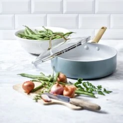 Padova<br> Skillet With Lid, Smokey Sky Blue - 28cm -Greenpan Shop CC007938 001 Padova skillet with lid smokey sky blue 28cm 7 cf3e33b6 50a2 40e2 ad80 08a1eb06c72a