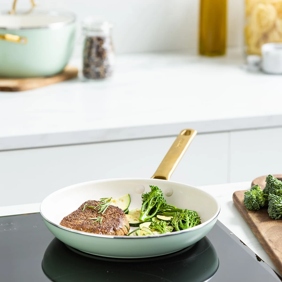 Padova<br> 2pcs Cookware Set, Pastel Green - 26 & 30 Cm 6 Padova<br> 2pcs Cookware Set, Pastel Green - 26 & 30 Cm - Image 4