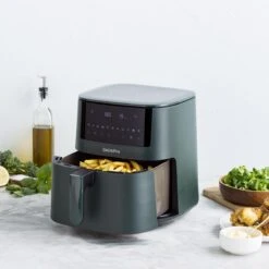 Bistro<br> XXL Coloured Air Fryer - Pine Green 15 Bistro<br> XXL Coloured Air Fryer - Pine Green -Greenpan Shop CC009007 001 Air Fryer Bistro Airfryer 7 2L Pine Green 4 5d61d9e3 9786 423e b527 4ab72449071e