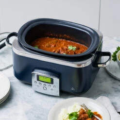 Slow Cooker<br> Oxford Blue, 6L -Greenpan Shop CC009379 001 Slow Cooker Slow Cooker Oxford Blue 6L 6 f4d42f58 b6a0 4fea 96f9 c1216492343b