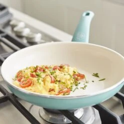 GreenLife Soft Grip<br> SOFT GRIP FRYING PAN, TURQUOISE - 20CM -Greenpan Shop CW000521 002 GreenLife Soft Grip SOFT GRIP FRYING PAN TURQUOISE 20CM 3 3f014f84 0d54 4d11 8171 df895a5a8968