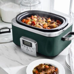Slow Cooker<br> Pine Green, 6L -Greenpan Shop GP SlowCooker Pine EU 11 1200x1200 3622be4