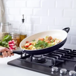 GreenPan Rio 13.5" Great Big Frypan With Helper Handle Black -Greenpan Shop GUEST 4e4e6c80 e151 4dbd 9a7a 3a8a9670ed5d