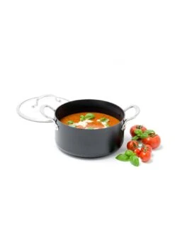 GreenPan Barcelona Black Ceramic Non-stick 18cm/2.1 Litres Casserole With Lid 11 GreenPan Barcelona Black Ceramic Non-stick 18cm/2.1 Litres Casserole With Lid -Greenpan Shop UUU5R SQ3 0000000004 BLACK SLd1